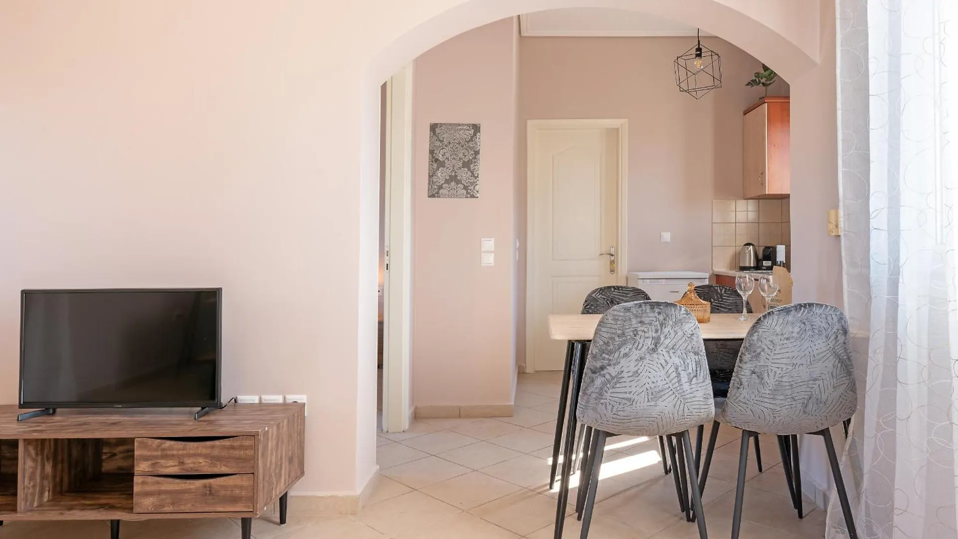 Spiros House Apartment Svoronata