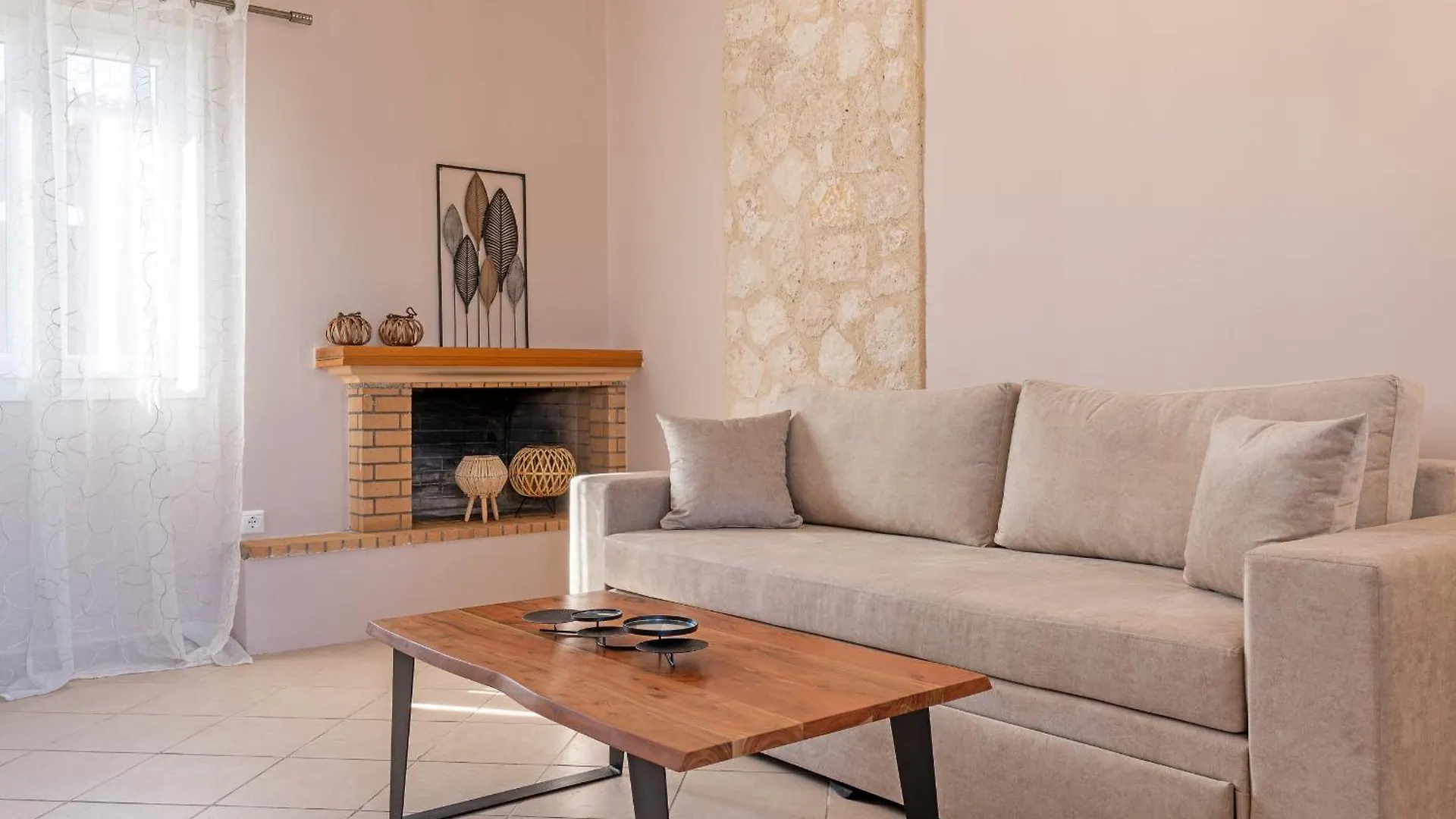 Spiros House Apartment Svoronata