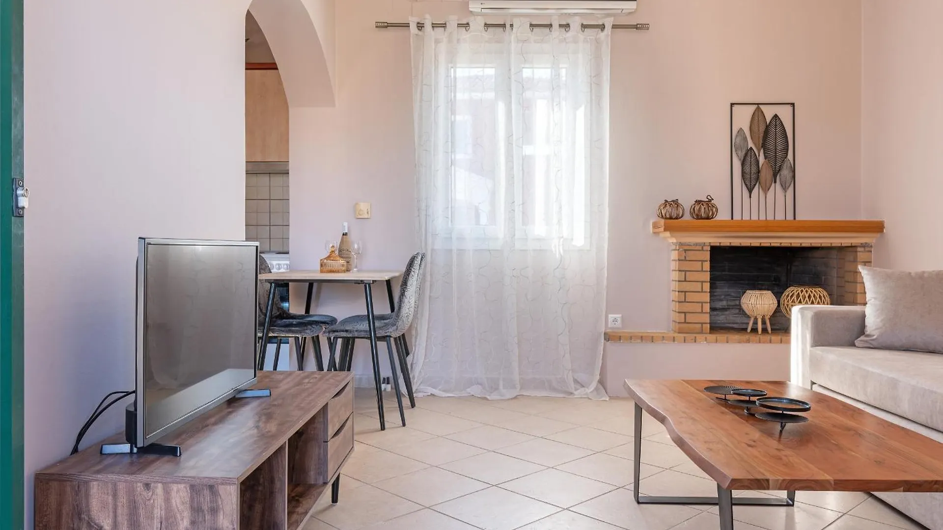 Spiros House Apartment Svoronata